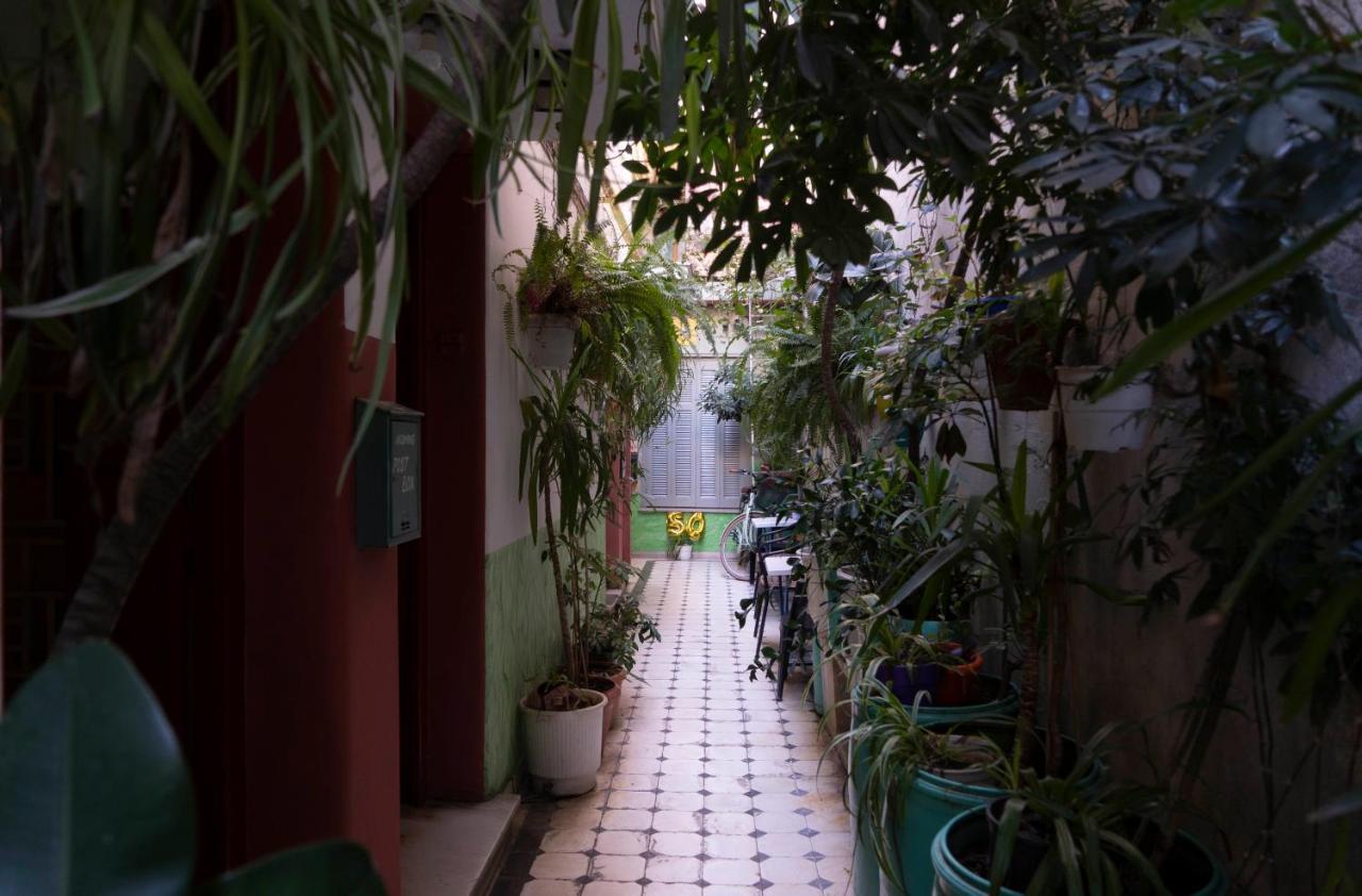 אתונה Pagration Youth Hostel מראה חיצוני תמונה