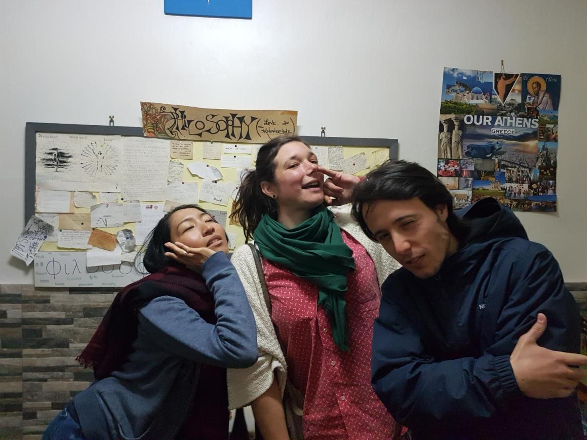 אתונה Pagration Youth Hostel מראה חיצוני תמונה