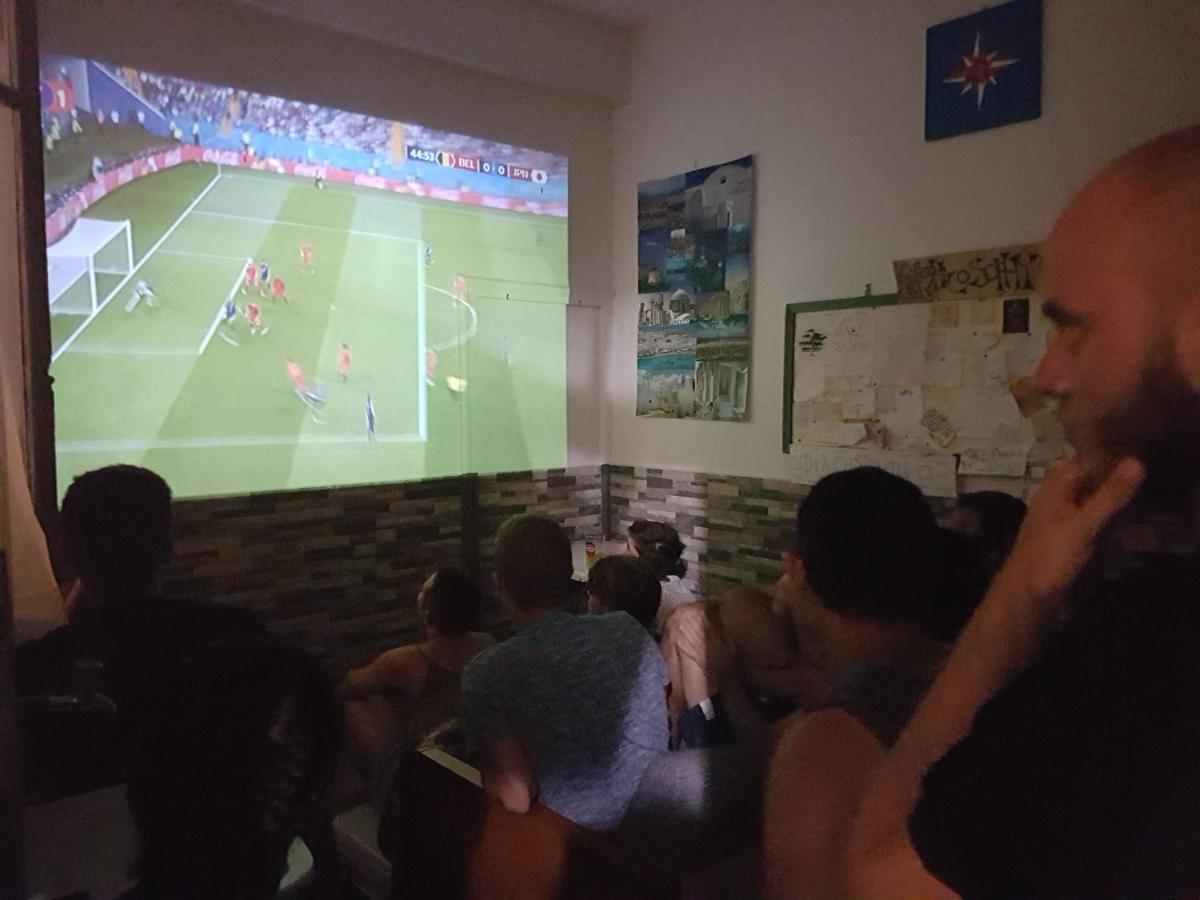אתונה Pagration Youth Hostel מראה חיצוני תמונה