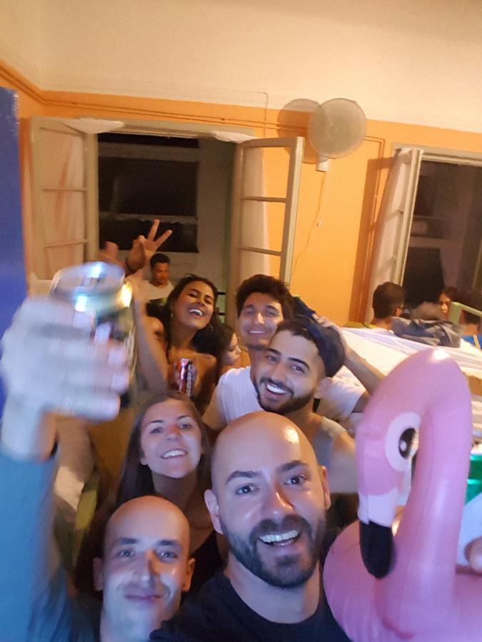 אתונה Pagration Youth Hostel מראה חיצוני תמונה